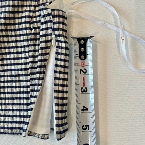 Lulu's Plaid White Navy Checkered Crop Top Cotton Blend Size Small - Picture 11 of 14